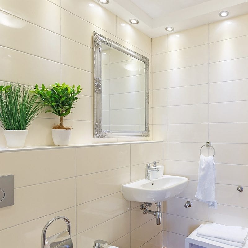 Image of a modern bathroom