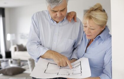 Image of a couple discussing building plans