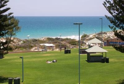 Beach side house picture.